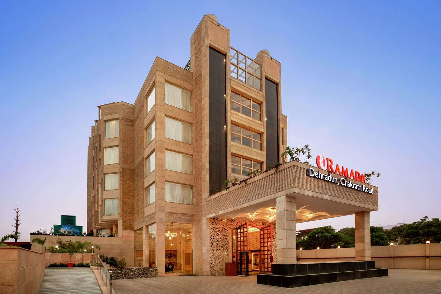 Ramada By Wyndham Dehradun Chakrata Road Hotel Exterior photo